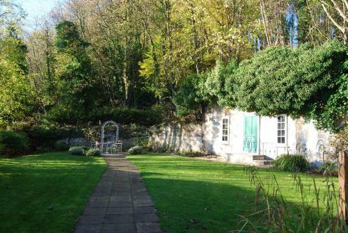 Hostal Kingswood Hotel