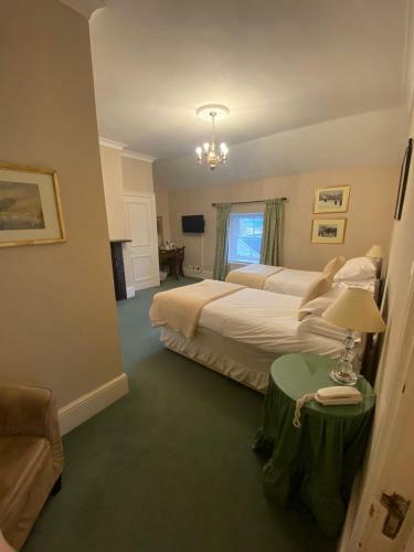 Guyers House Hotel And Restaurant