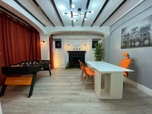 Brighton House