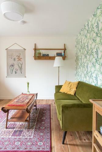 B&B Perron 22