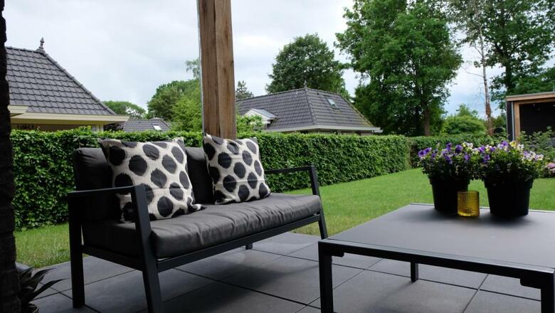 The Black Oak - Luxe Bungalow Met Prive Sauna