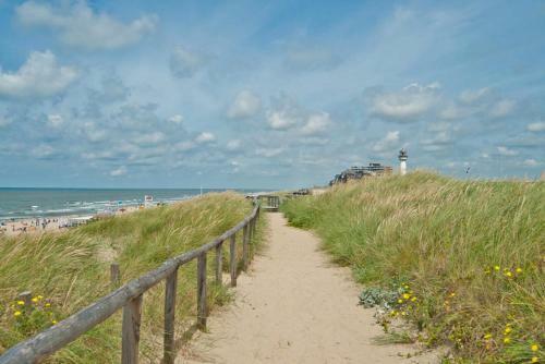 Hotelhuisje Warmenhuizen #e