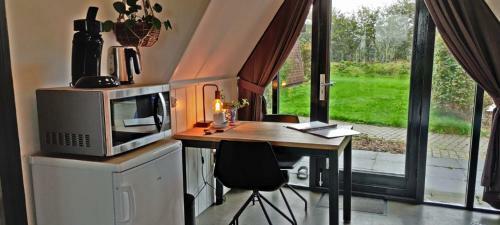 Hotelhuisje Warmenhuizen #c