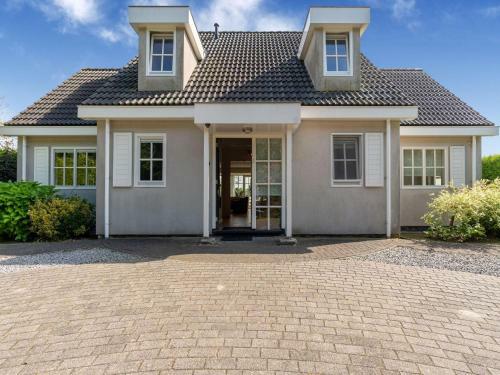 Exclusive Villa In Zeewolde With A Terrace