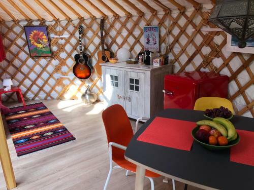 Overnachten In Een Luxe Yurt!