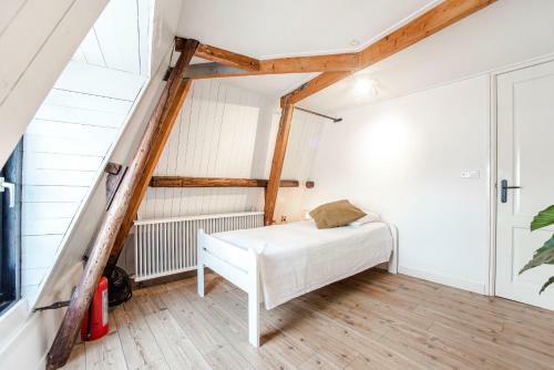 Casa By Sellas