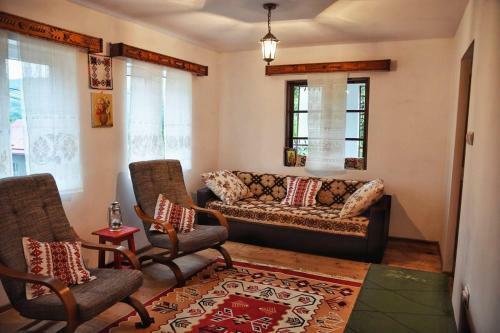 Casa Zestrea Bunicii