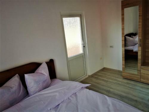 Vila Cozorici Rooms