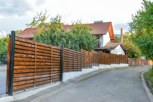 Hostal Pensiunea Paula