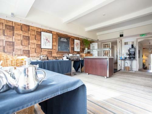 Cliffemount Hotel