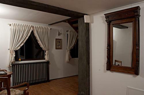 Hostal Pensiune-restaurant Tara Luanei