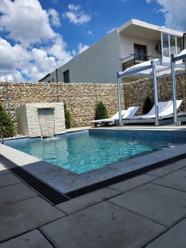 Hostal Vila Paradis Costinesti