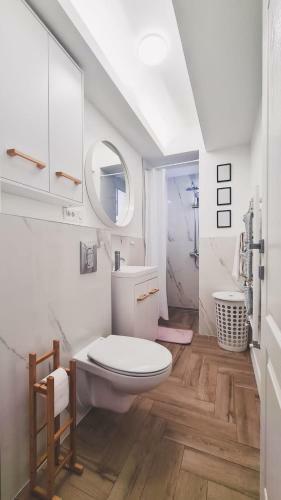 Downtown Apartment
