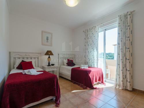 Jardim Da Meia Praia Apartment