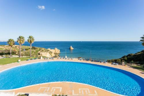 Wow Flat 200m Beach, 10min Downtown, Terrace With Sea View