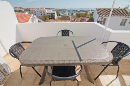 Hostal New Village Guest House