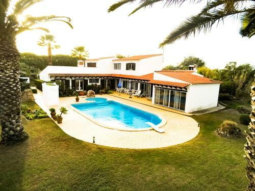 Quinta Das Oliveiras - Villa Com Piscina