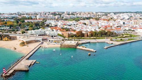 Large Family Apartment - Marina Park