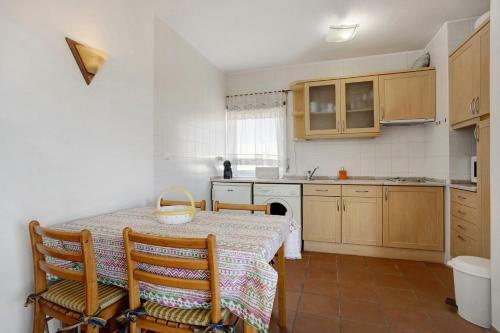 Apartamento Meia Praia
