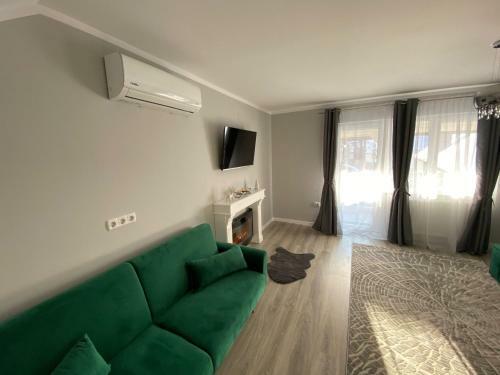 Hostal B&B Home