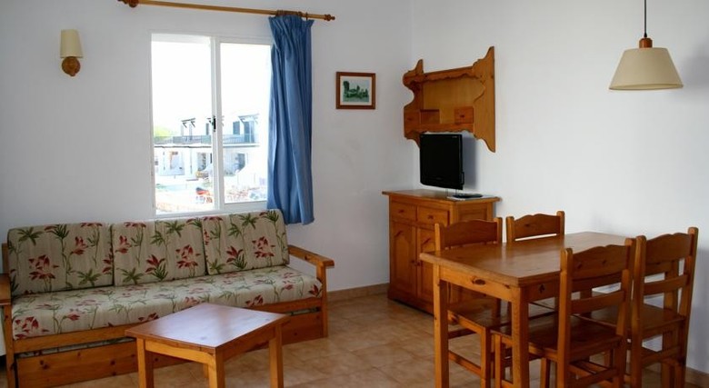 Apartamentos Sol Ponent