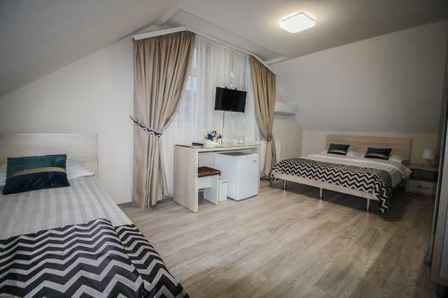 Hostal Pensiune Eden