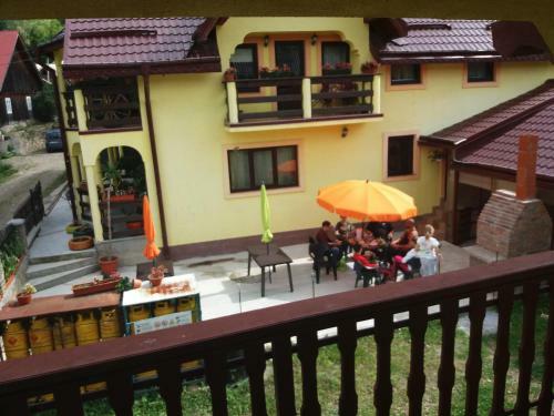 Hostal Karisma Kriss