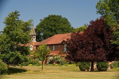 Hotel Roffey Park Institute