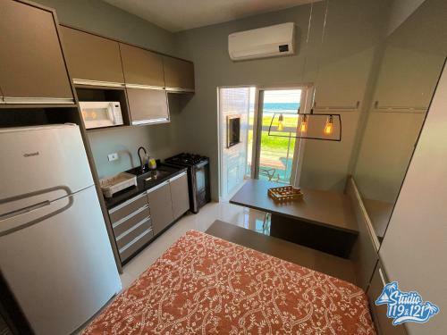 Apartamento Studio Completo de Frente Para O Mar