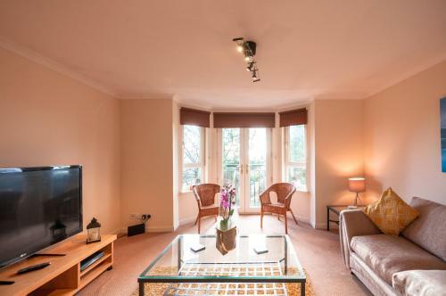 Clayhills Apartment
