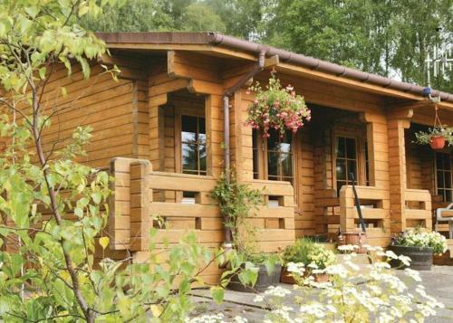 Cosy & Compact Rowan Lodge No2