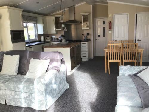 East Kitcham Lodge