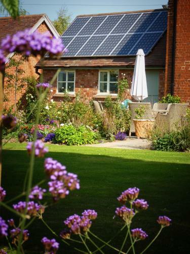 Walwyn Court Barns