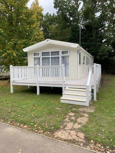 Kellys Holiday Homes Willerby 2 Bedrooms Caravan