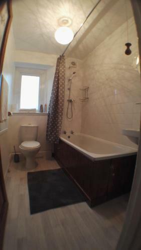 Spacious 2 Bed Apartment