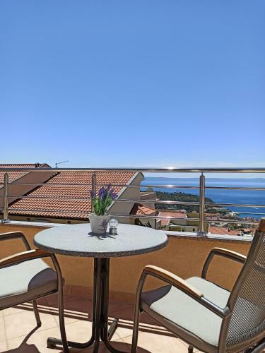 Hostal Apartments Antonia