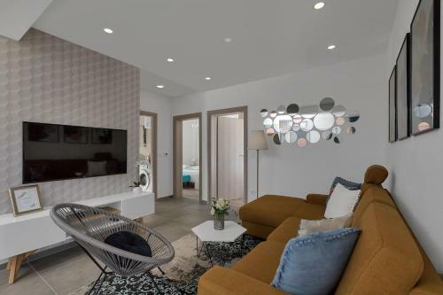 Charming Apartment Tissa With Sea View