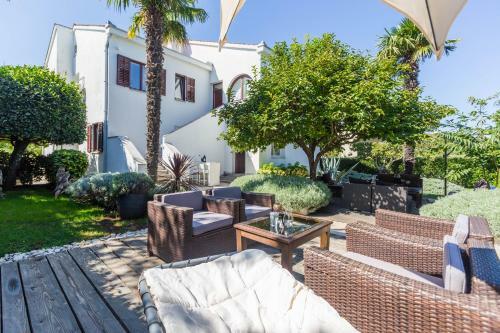 Hostal Apartments And Rooms Villa Bori