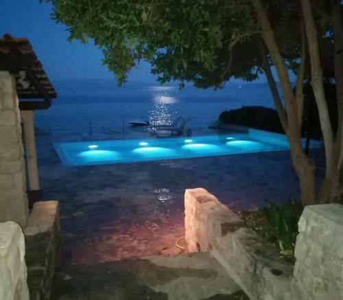 Apartamentos Bella Vista Beach House Spa