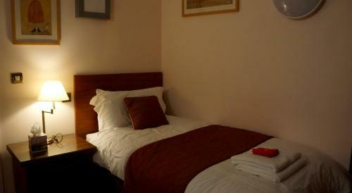 The Lyn Valley Hotel