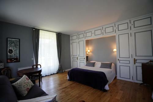 Ch�teau De Champblanc