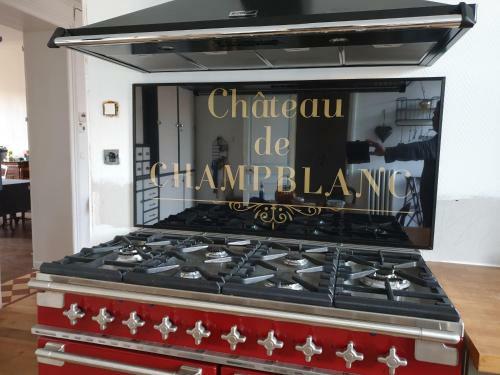 Ch�teau De Champblanc