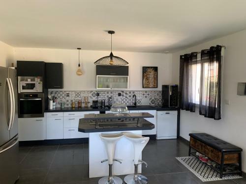 Maison Moderne � Cheval-blanc