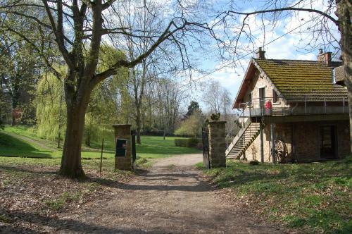 G�te Dans Un Domaine Historique