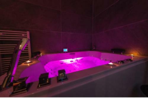 Apartamento Appart?d�tente *jacuzzi *hammam*sauna*