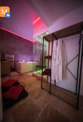 Apartamento Appart?d�tente *jacuzzi *hammam*sauna*