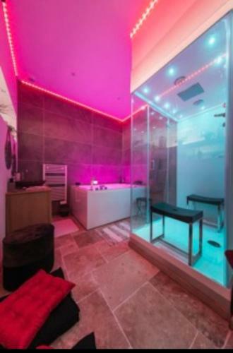 Apartamento Appart?d�tente *jacuzzi *hammam*sauna*