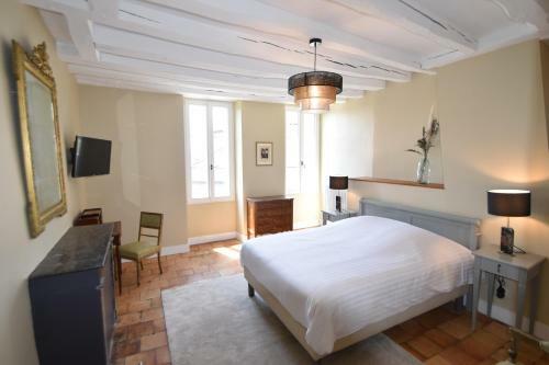 Hostal Les Destin�es