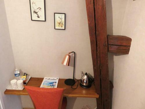 Bed & Breakfast Le Manoir de Placy - Chambres D'h�tes