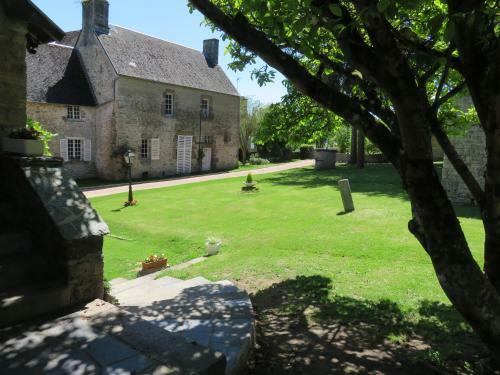 Bed & Breakfast Le Manoir de Placy - Chambres D'h�tes